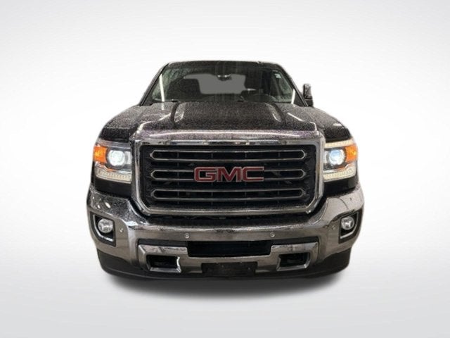 2017 GMC Sierra 2500HD SLT 6.0L V8 w/ LEATHER SEATS