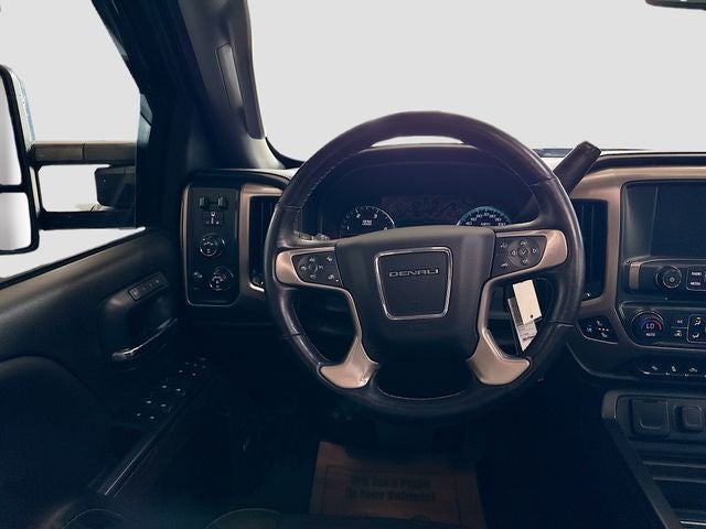 2017 GMC Sierra 3500HD Denali DUALLY DIESEL