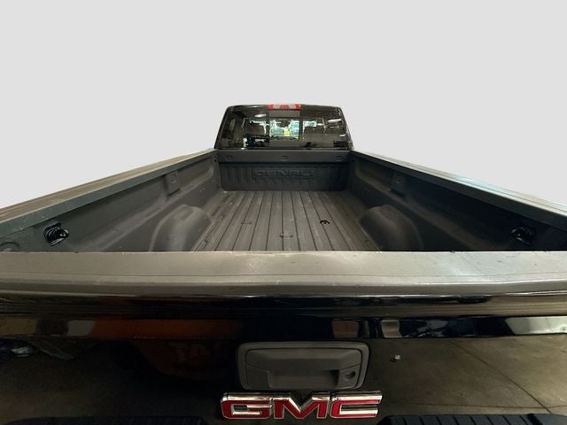 2017 GMC Sierra 3500HD Denali DUALLY DIESEL