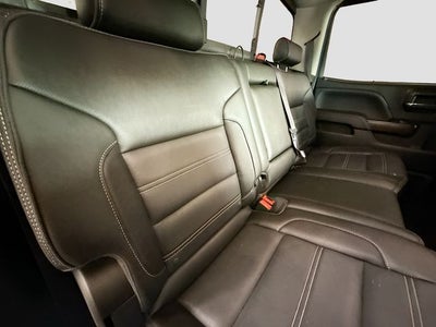 2017 GMC Sierra 3500HD Denali DUALLY DIESEL