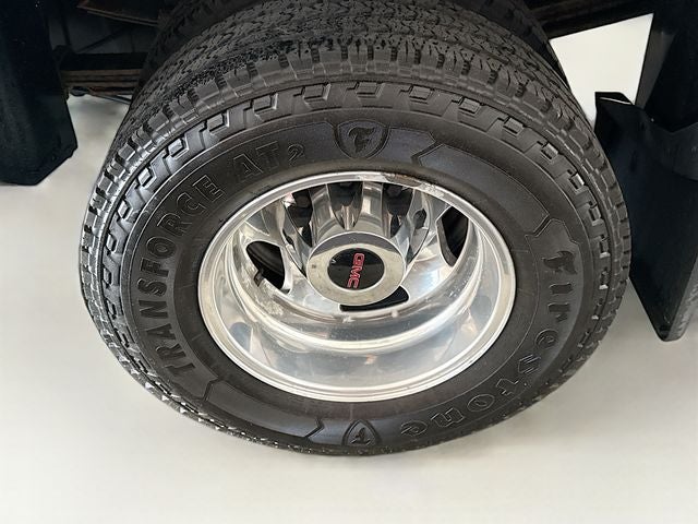 2017 GMC Sierra 3500HD Denali DUALLY DIESEL