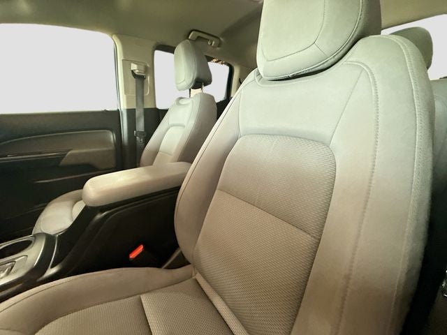 2017 GMC Canyon Base