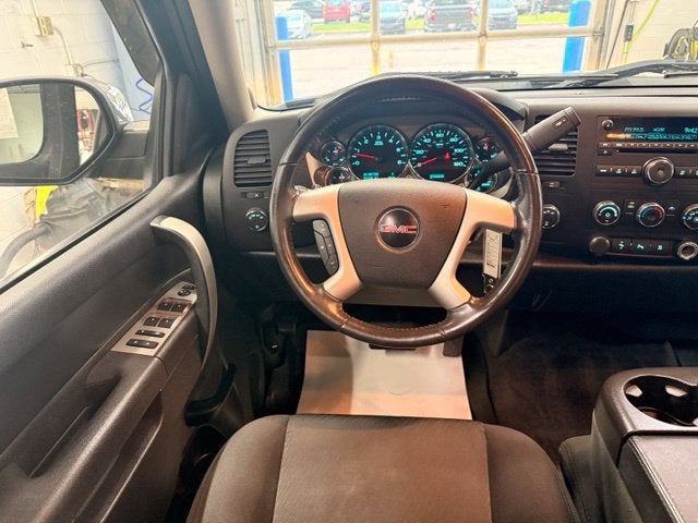 2010 GMC Sierra 1500 SLE w/ Park Assist