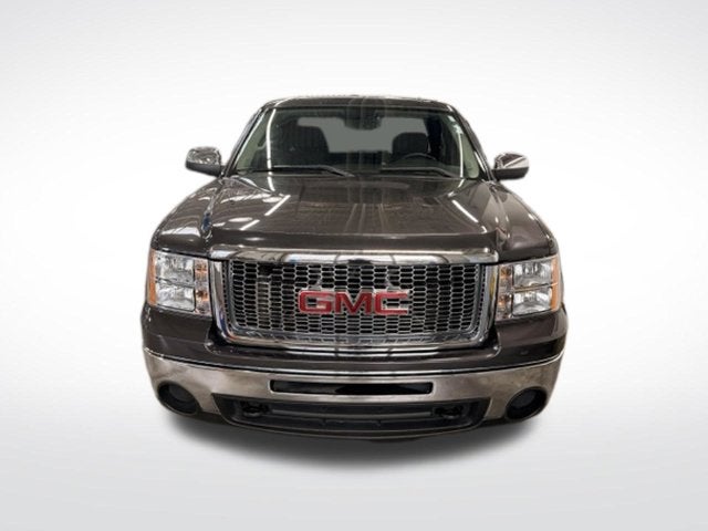 2010 GMC Sierra 1500 SLE w/ Park Assist