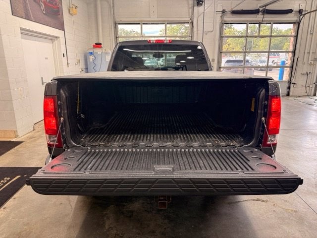 2010 GMC Sierra 1500 SLE w/ Park Assist