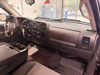 2010 GMC Sierra 1500 SLE w/ Park Assist