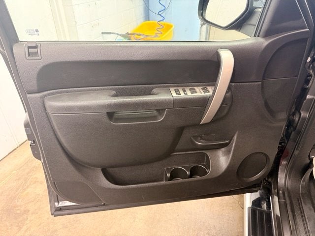 2010 GMC Sierra 1500 SLE w/ Park Assist