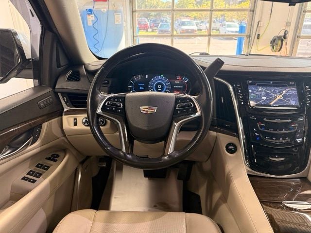 2018 Cadillac Escalade Luxury