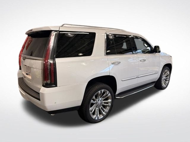 2018 Cadillac Escalade Luxury