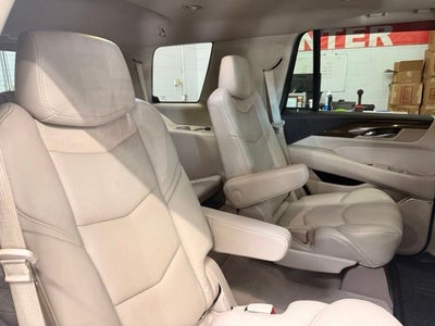 2018 Cadillac Escalade Luxury