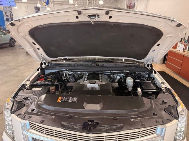 2018 Cadillac Escalade Luxury