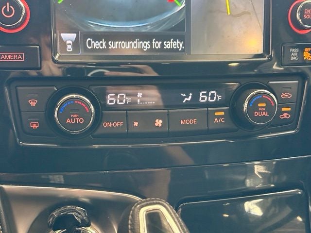 2016 Nissan Maxima Platinum