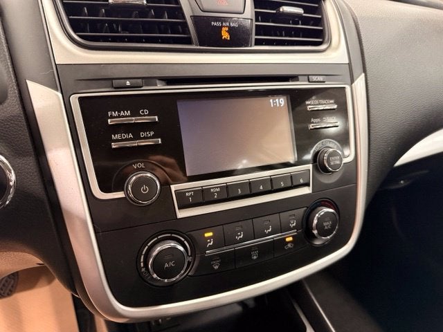2016 Nissan Altima 2.5 S w/ Bluetooth