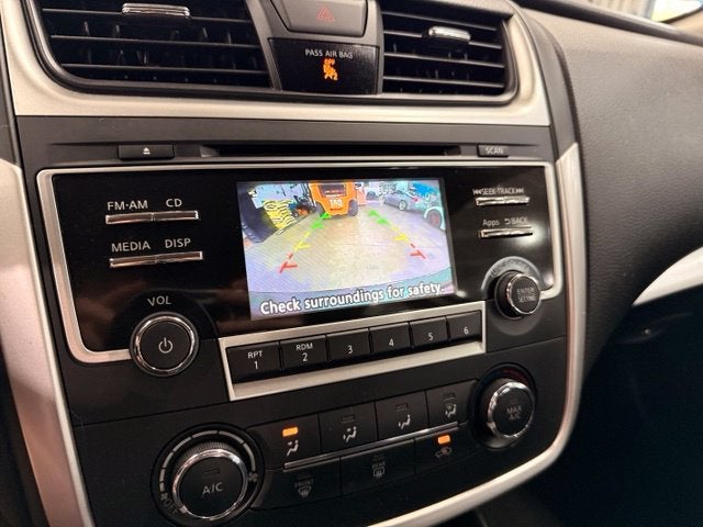 2016 Nissan Altima 2.5 S w/ Bluetooth