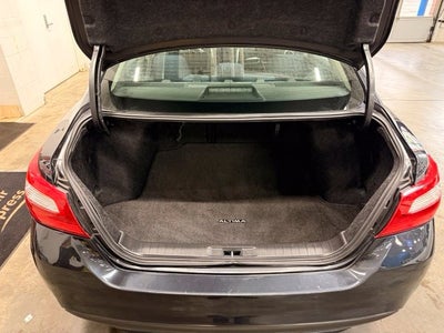 2016 Nissan Altima 2.5 S w/ Bluetooth