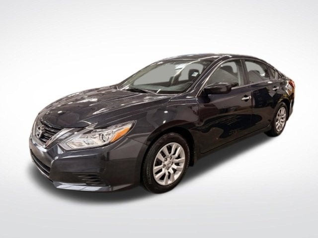 2016 Nissan Altima 2.5 S w/ Bluetooth