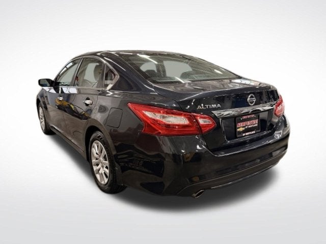 2016 Nissan Altima 2.5 S w/ Bluetooth