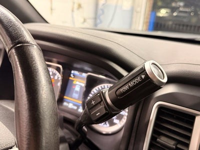 2019 Nissan Titan SV 5.6L V8 w/ NAVIGATION