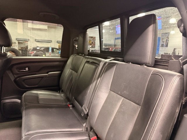 2019 Nissan Titan SV 5.6L V8 w/ NAVIGATION