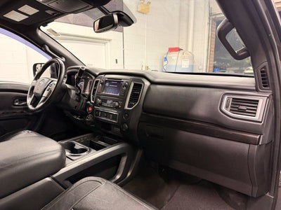 2019 Nissan Titan SV 5.6L V8 w/ NAVIGATION