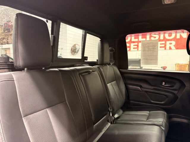 2019 Nissan Titan SV 5.6L V8 w/ NAVIGATION