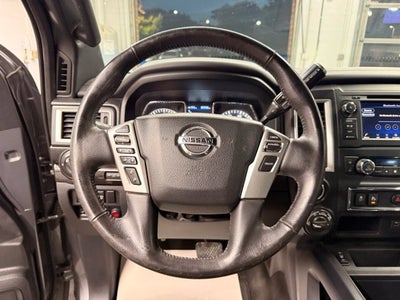 2019 Nissan Titan SV 5.6L V8 w/ NAVIGATION