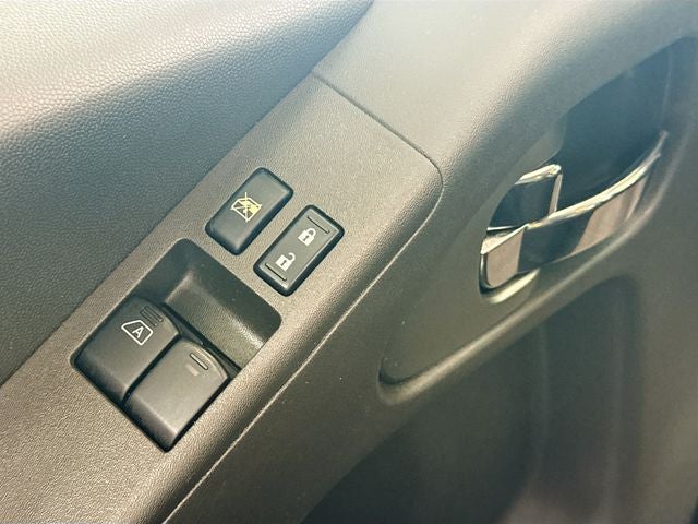 2012 Nissan Frontier SV