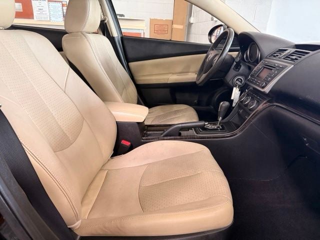 2011 Mazda Mazda6 i Grand Touring