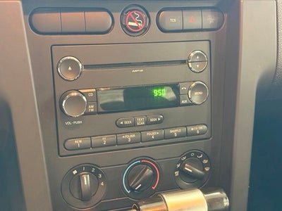 2008 Ford Mustang V6 Deluxe