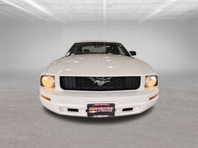 2008 Ford Mustang V6 Deluxe