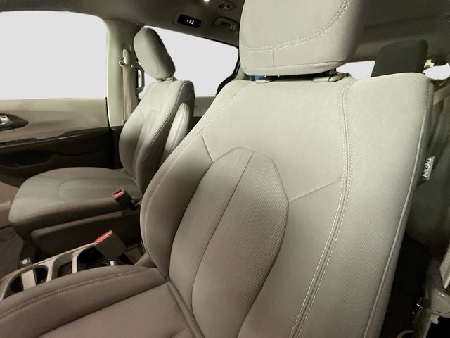 2017 Chrysler Pacifica LX
