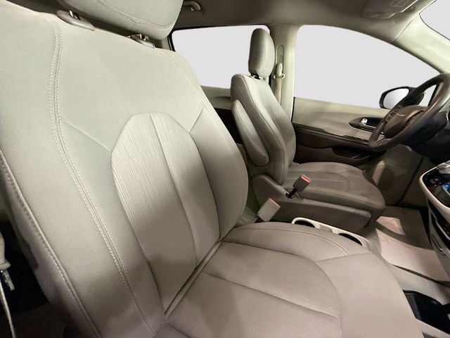 2017 Chrysler Pacifica LX