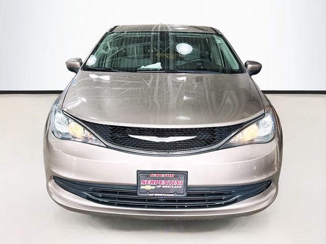 2017 Chrysler Pacifica LX