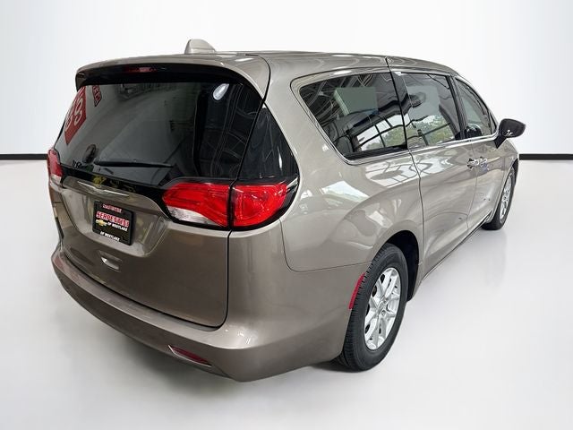 2017 Chrysler Pacifica LX