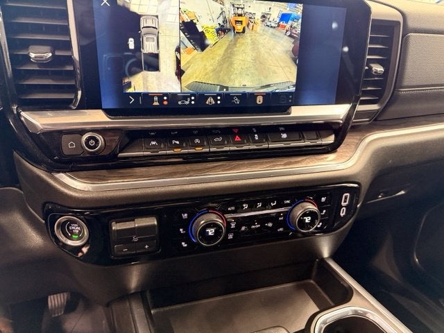 2024 Chevrolet Silverado 1500 LTZ 5.3L V8 w/ BLIND ZONE ALERT