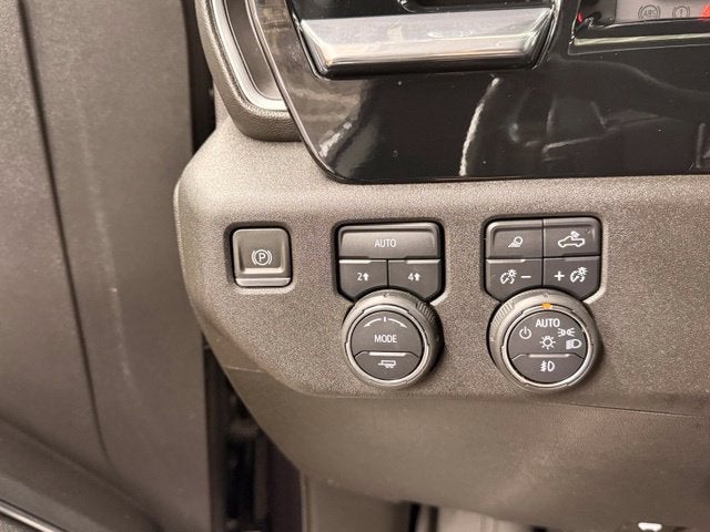 2024 Chevrolet Silverado 1500 LTZ 5.3L V8 w/ BLIND ZONE ALERT