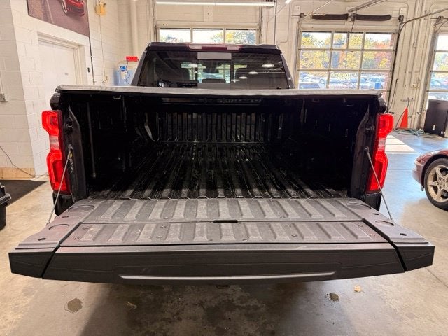 2024 Chevrolet Silverado 1500 LTZ 5.3L V8 w/ BLIND ZONE ALERT