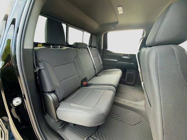 2026 Chevrolet Silverado 1500 LT LT1