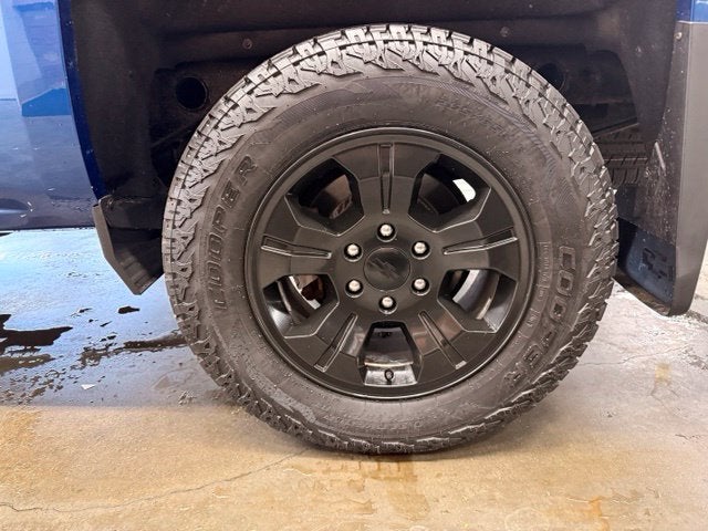 2019 Chevrolet Silverado 1500 LD LT 5.3L V8 w/ HTD SEATS