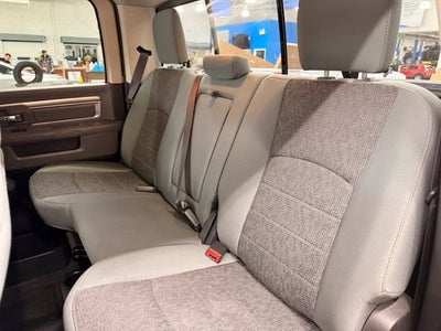 2017 RAM 1500 Big Horn HEMI w/ Htd Seats