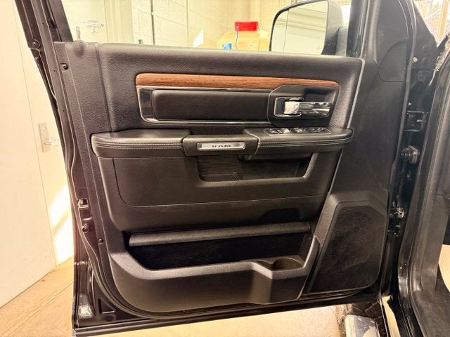 2018 RAM 2500 Laramie w/ COOLED SEATS