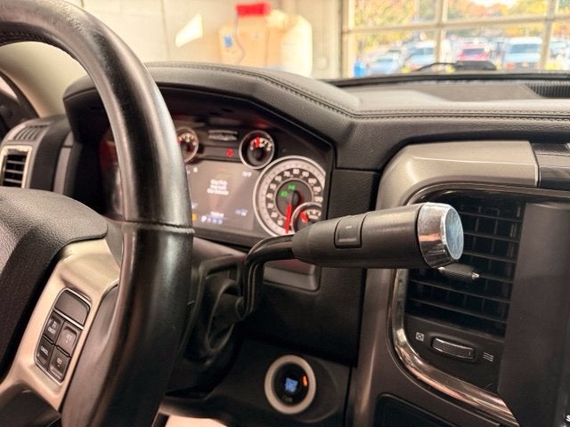 2018 RAM 2500 Laramie w/ COOLED SEATS