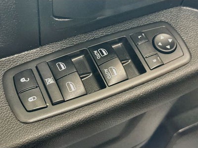 2018 RAM 2500 Tradesman w/ 6.4L Hemi V8