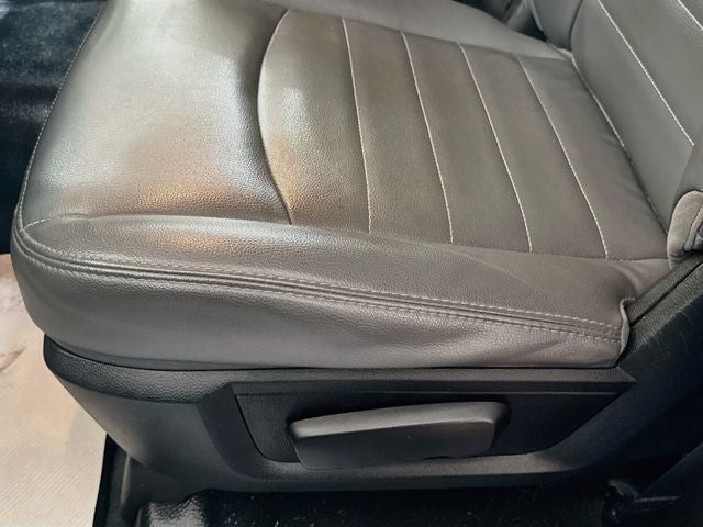 2018 RAM 2500 Tradesman w/ 6.4L Hemi V8