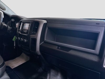 2018 RAM 2500 Tradesman w/ 6.4L Hemi V8