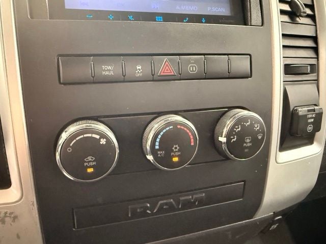 2011 RAM 1500 SLT