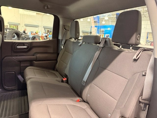2021 Chevrolet Silverado 1500 Custom Trail Boss V8 w/ REMOTE START