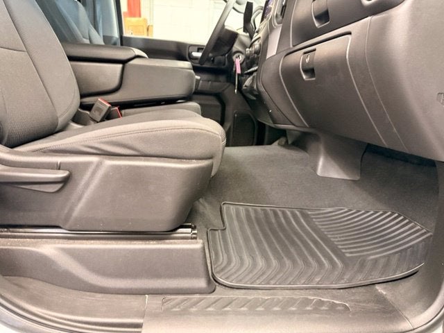 2021 Chevrolet Silverado 1500 Custom Trail Boss V8 w/ REMOTE START