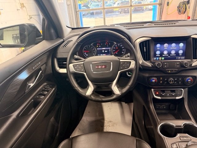 2024 GMC Terrain SLT AWD w/ Surround Camera
