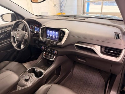 2024 GMC Terrain SLT AWD w/ Surround Camera